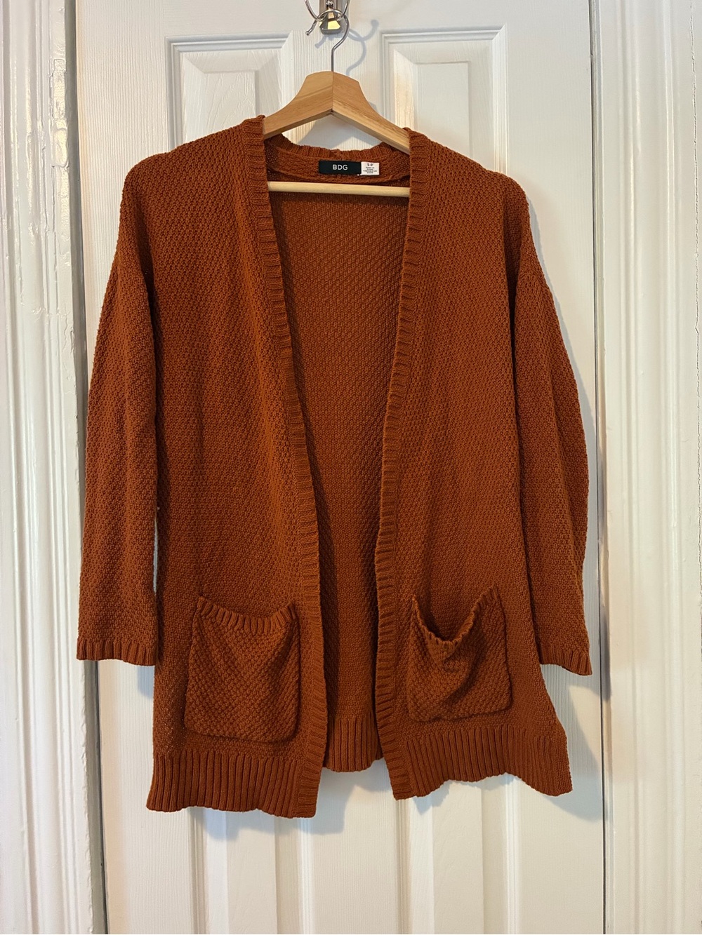 BDG Chunky Open-Front Cardigan in Rust Brown
